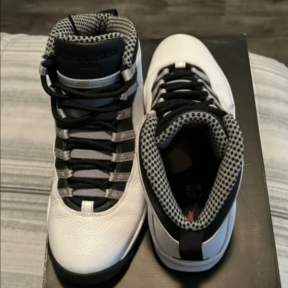 OG Air Jordan Retro X  ( 10 )  Retro “Steel” Sneakers  Mens Size 10 main image 9